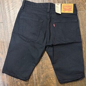 Levi's 511 Slim Fit All Seasons Tech men's shorts in black with stretch fabric